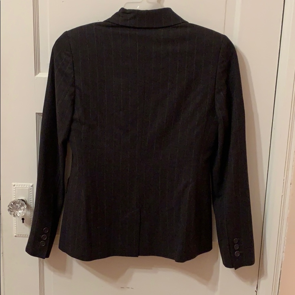 Charles Tyrwhitt  Suit (BIN G) - Picture 3 of 5